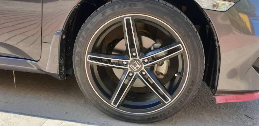 Honda Civic 2017 for Sale in Islamabad Honda Civic 2017 for Sale in Islamabad Image-9