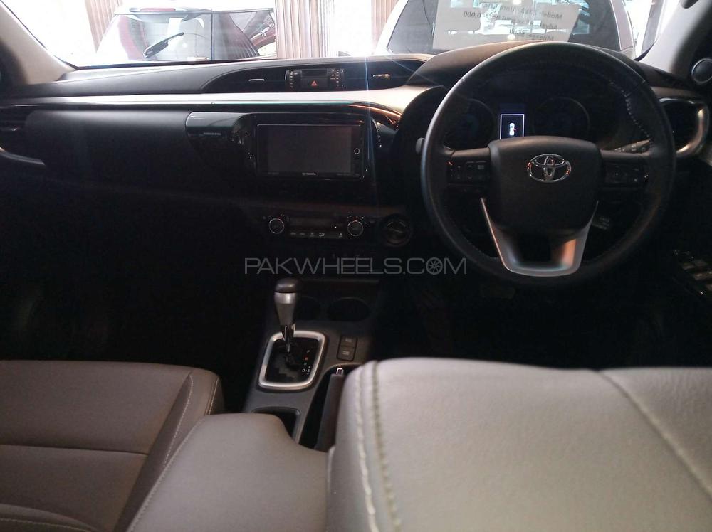Toyota Hilux 2018 for Sale in Islamabad Toyota Hilux 2018 for Sale in Islamabad Image-8