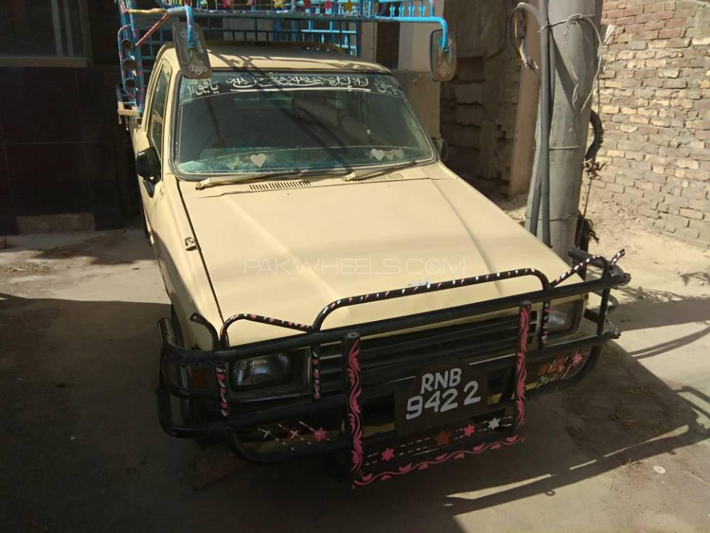 Toyota Hilux 1984 for Sale in Bahawalpur Image-1