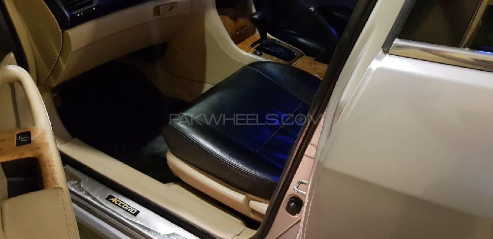 Honda Accord 2004 for Sale in Lahore Honda Accord 2004 for Sale in Lahore Image-5