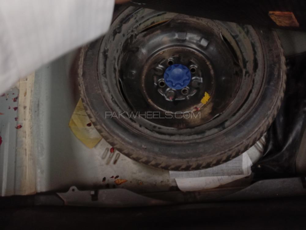 Toyota Belta 2006 for Sale in Lahore Toyota Belta 2006 for Sale in Lahore Image-7