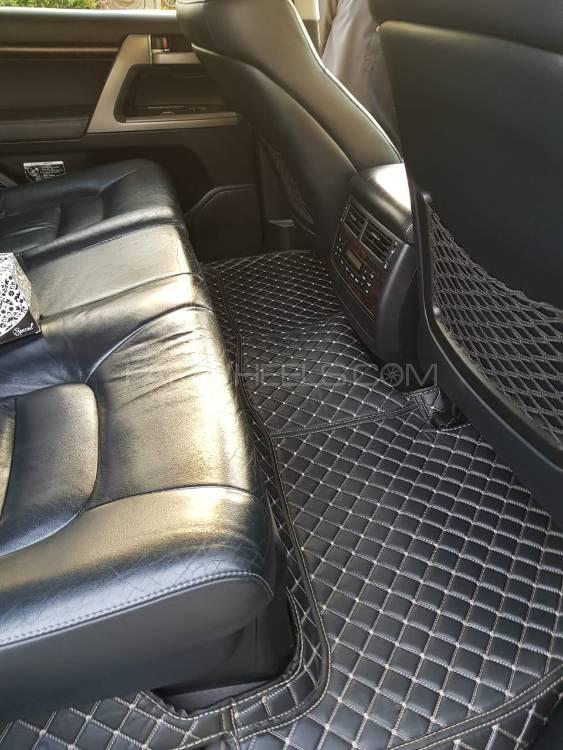 Toyota Land Cruiser 2011 for Sale in Islamabad Toyota Land Cruiser 2011 for Sale in Islamabad Image-5