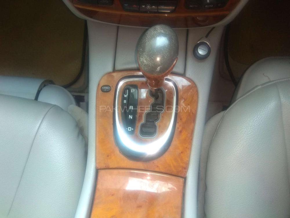 Mercedes Benz S Class 2002 for Sale in Karachi Mercedes Benz S Class 2002 for Sale in Karachi Image-6