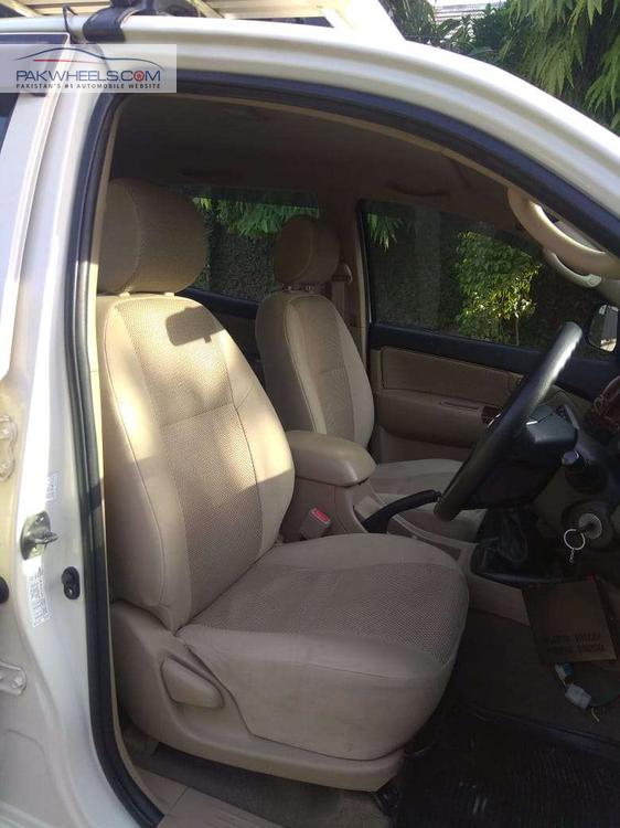 Toyota Hilux 2014 for Sale in Lahore Toyota Hilux 2014 for Sale in Lahore Image-10