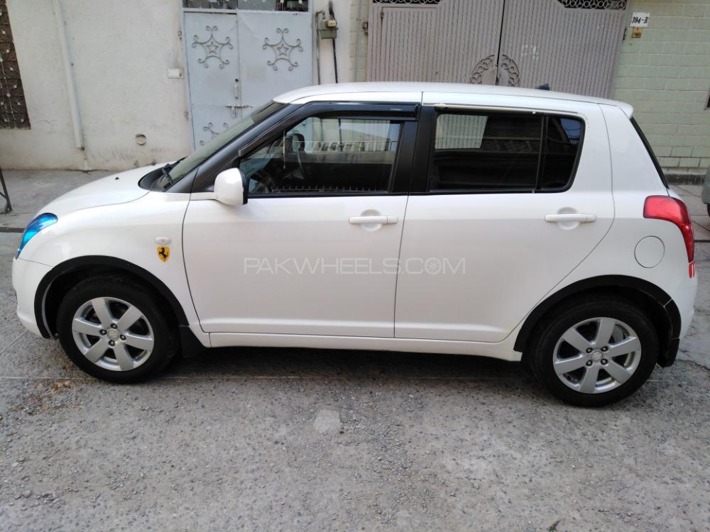 Suzuki Swift 2014 for Sale in Lahore Suzuki Swift 2014 for Sale in Lahore Image-2
