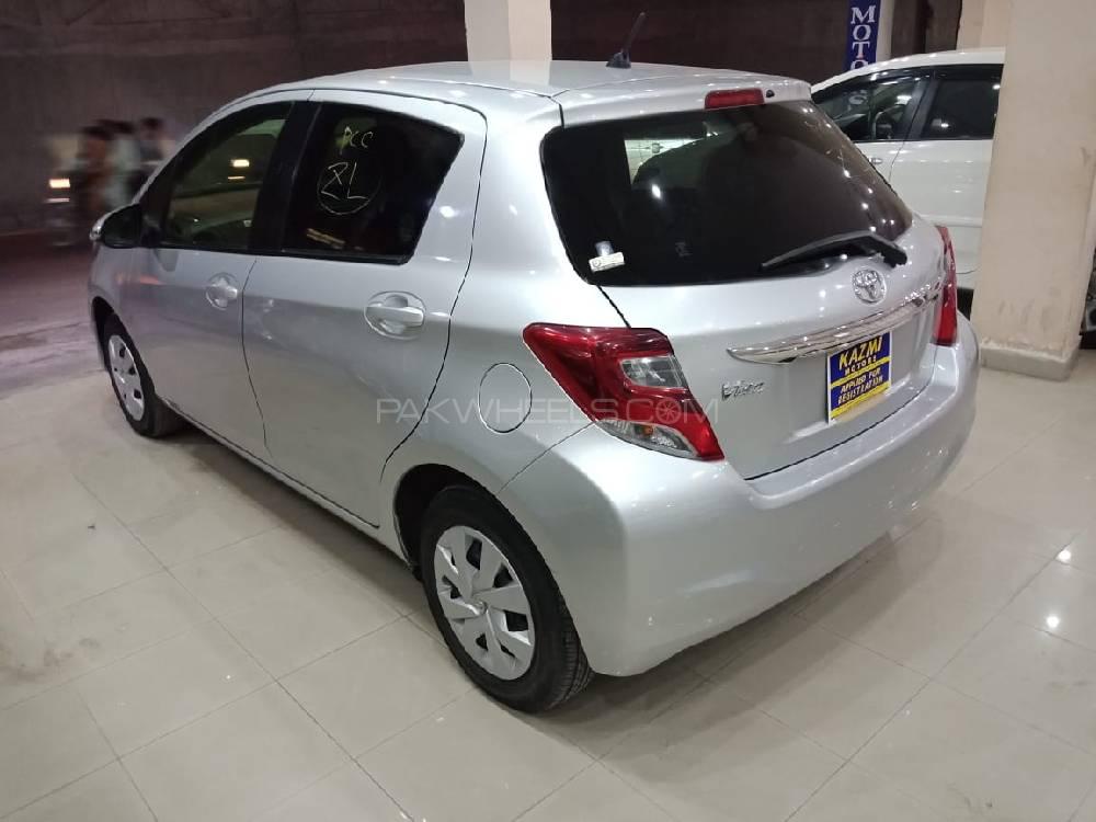 Toyota Vitz 2015 for Sale in Multan Toyota Vitz 2015 for Sale in Multan Image-4