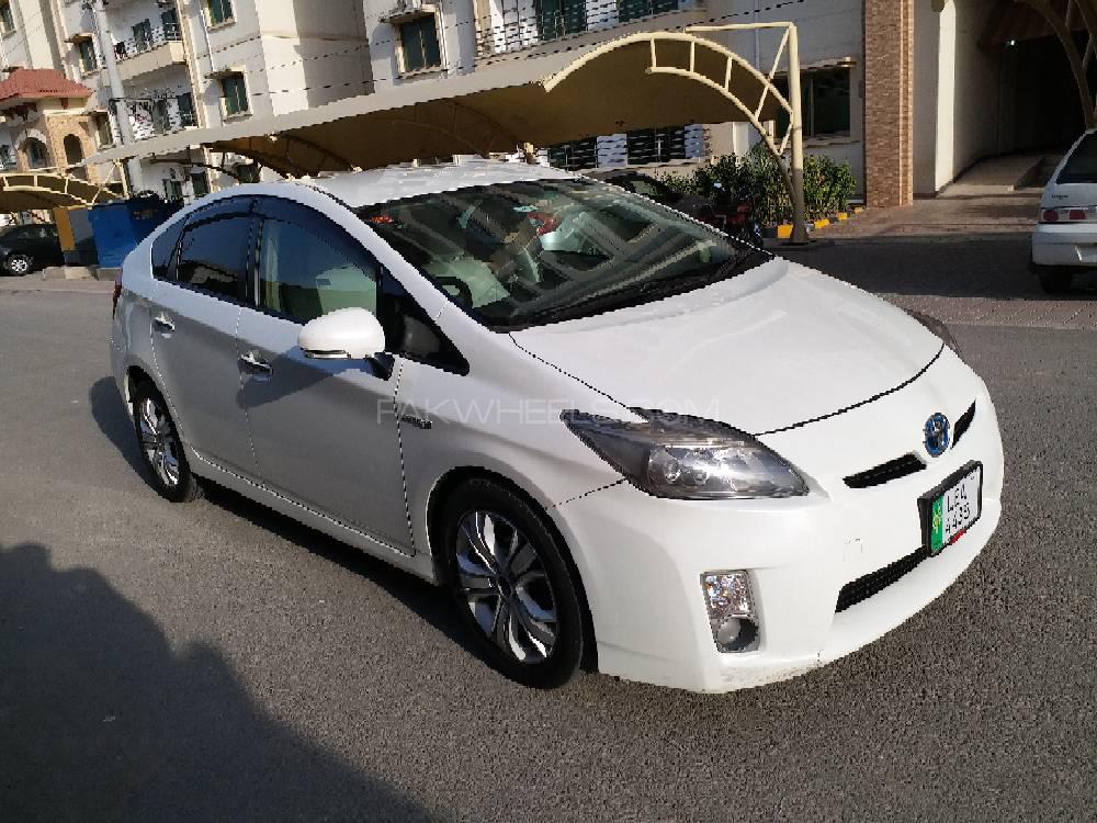 Toyota Prius 2011 for Sale in Lahore Toyota Prius 2011 for Sale in Lahore Image-19