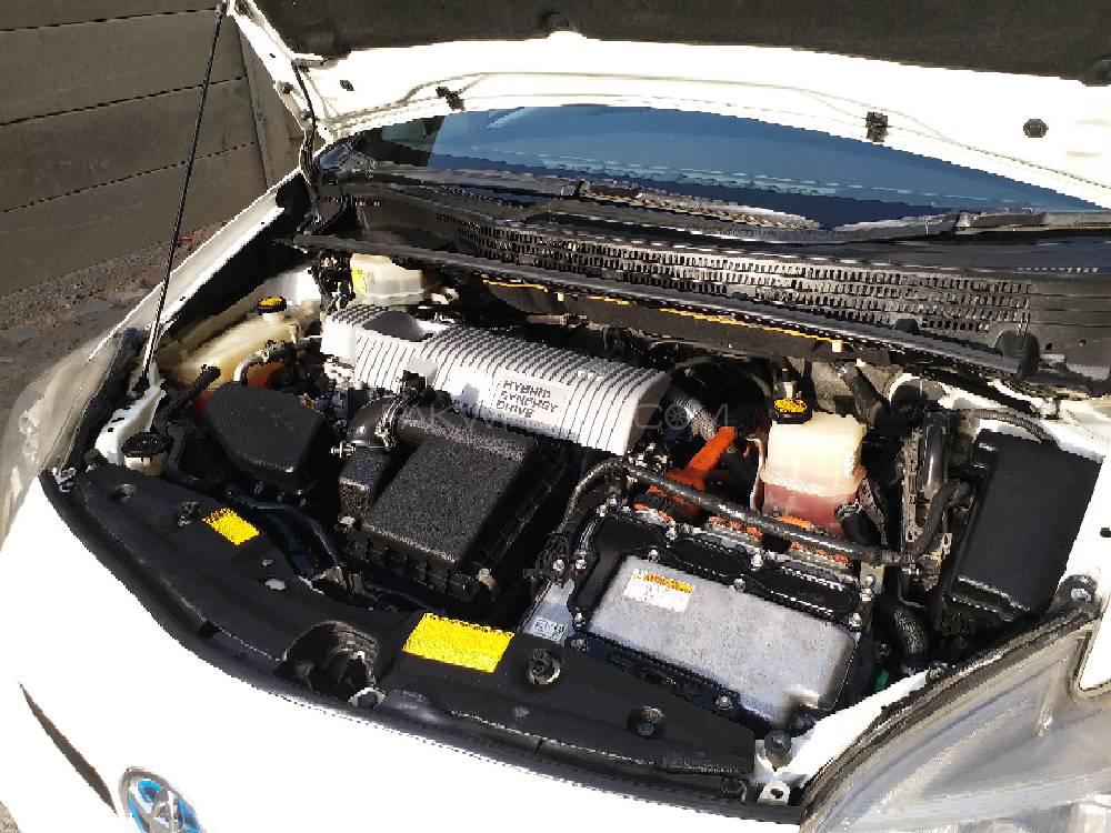 Toyota Prius 2011 for Sale in Lahore Toyota Prius 2011 for Sale in Lahore Image-20