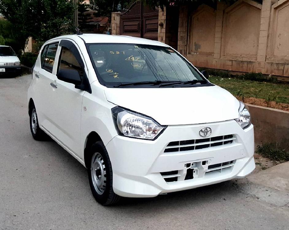 Toyota Pixis Epoch 2017 for Sale in Islamabad Image-1
