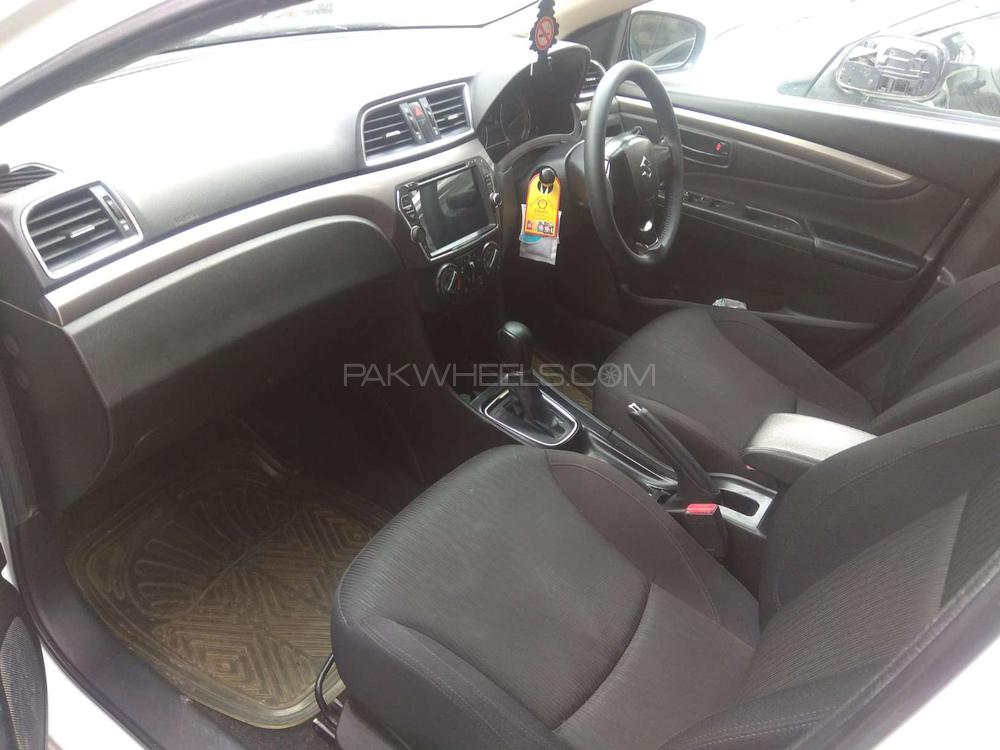 Suzuki Ciaz 2017 for Sale in Karachi Suzuki Ciaz 2017 for Sale in Karachi Image-3