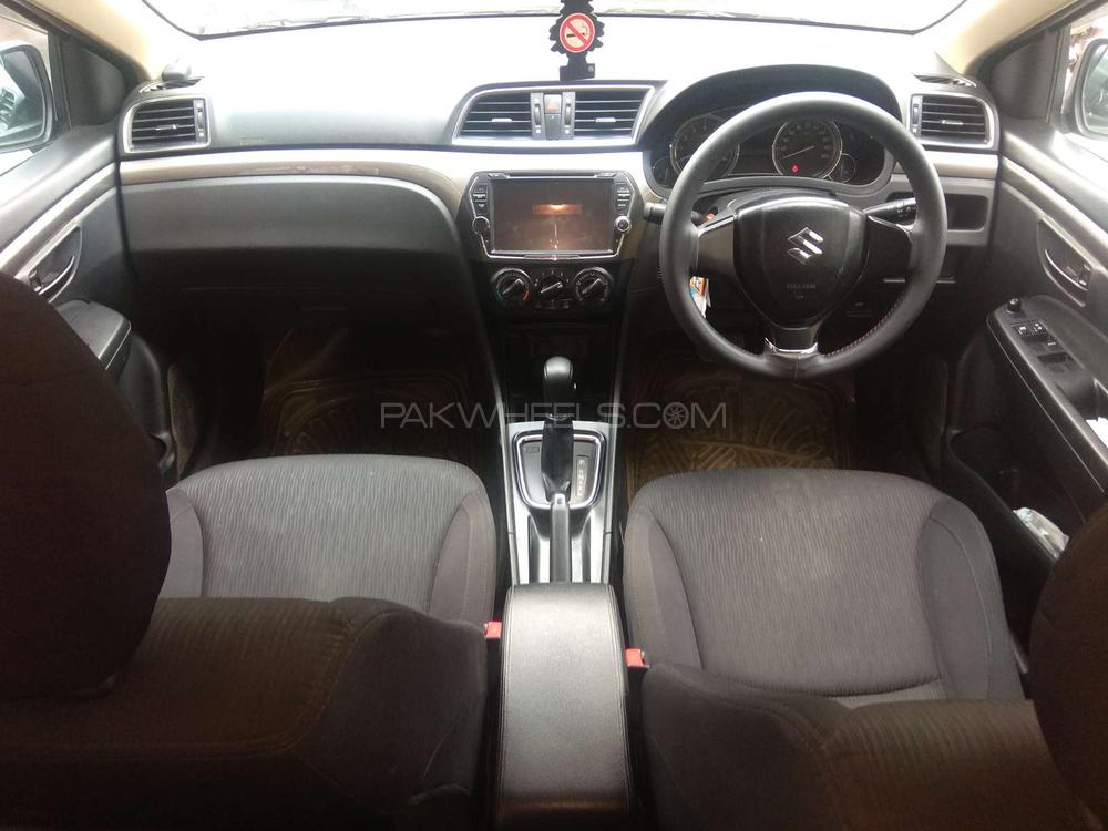 Suzuki Ciaz 2017 for Sale in Karachi Suzuki Ciaz 2017 for Sale in Karachi Image-9