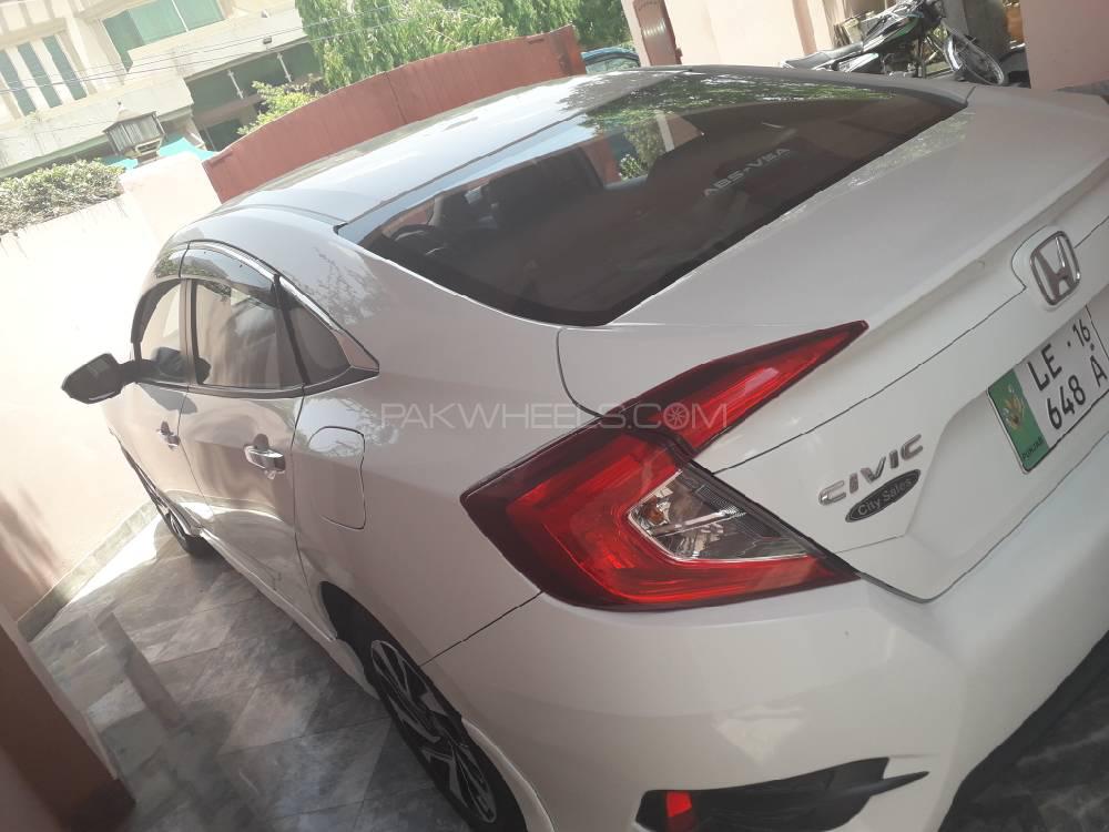 Honda Civic 2016 for Sale in Lahore Honda Civic 2016 for Sale in Lahore Image-4