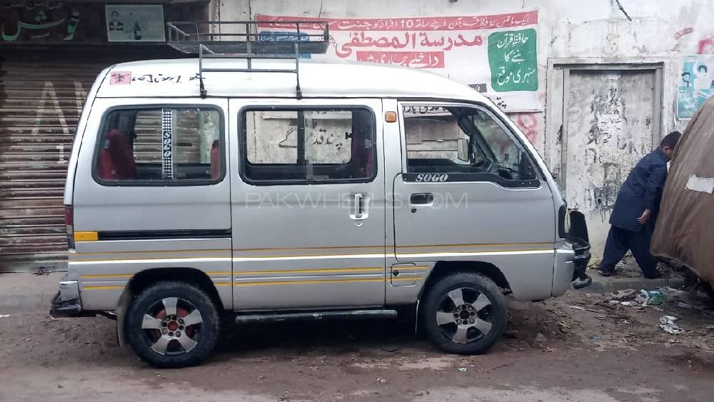 Sogo Family Van 2005 for Sale in Karachi Image-1