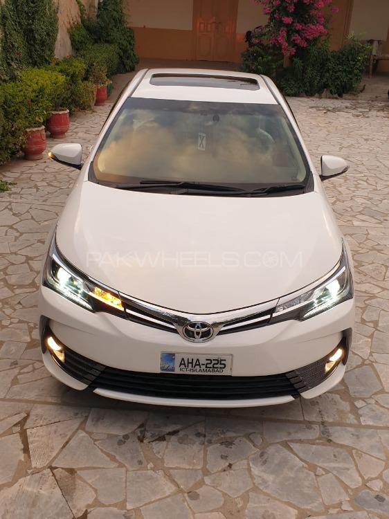 Toyota Corolla 2018 for Sale in Islamabad Image-1