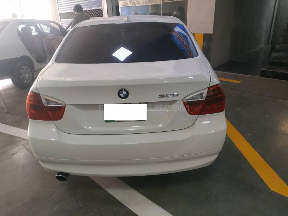 BMW 3 Series 2005 for Sale in Lahore BMW 3 Series 2005 for Sale in Lahore Image-5