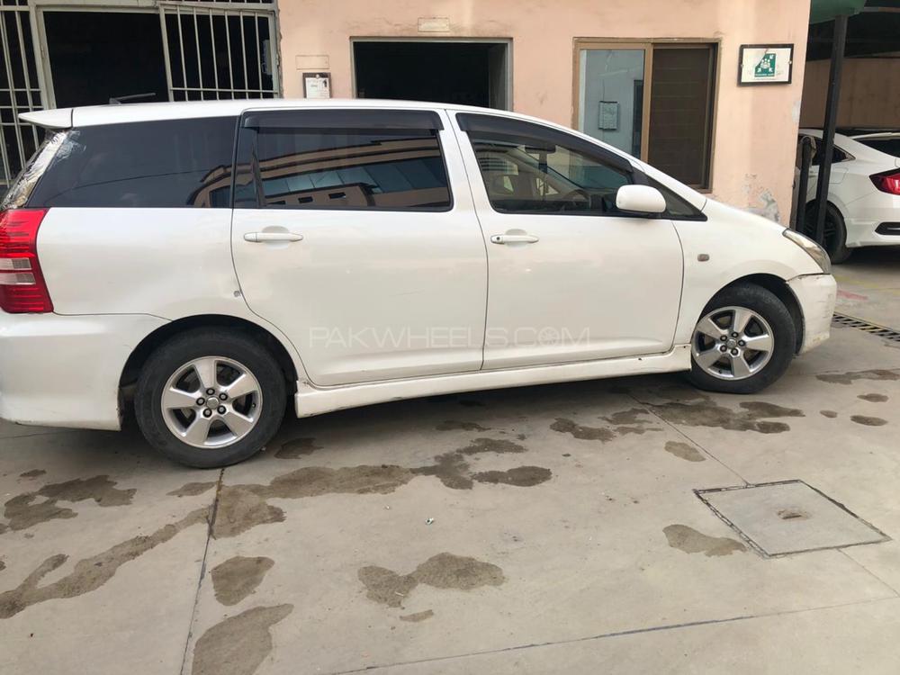 Toyota Wish 2012 for Sale in Sialkot Image-1
