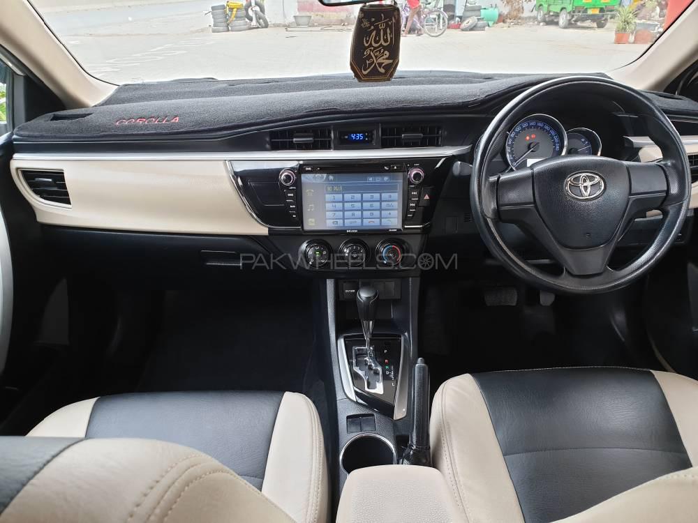 Toyota Corolla 2016 for Sale in Gujranwala Toyota Corolla 2016 for Sale in Gujranwala Image-3