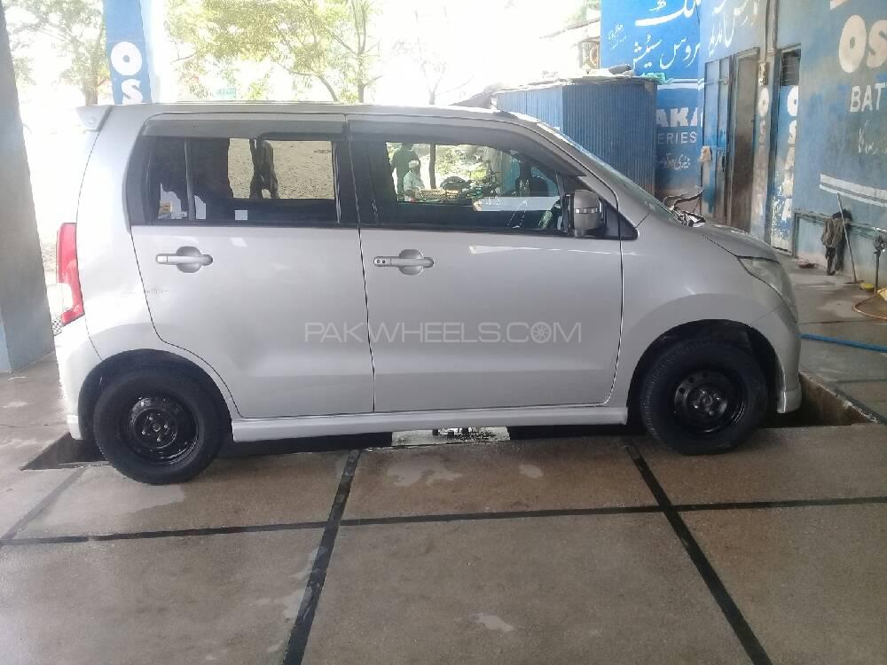 Suzuki Wagon R 2011 for Sale in Peshawar Suzuki Wagon R 2011 for Sale in Peshawar Image-10