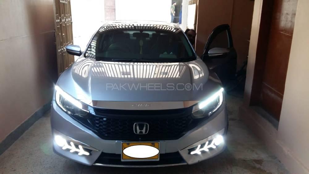 Honda Civic 2018 for Sale in Karachi Honda Civic 2018 for Sale in Karachi Image-4