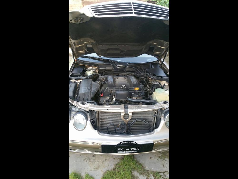 مرسڈیز بینز ای کلاس 2001 for Sale in مردان مرسڈیز بینز ای کلاس 2001 for Sale in مردان Image-4