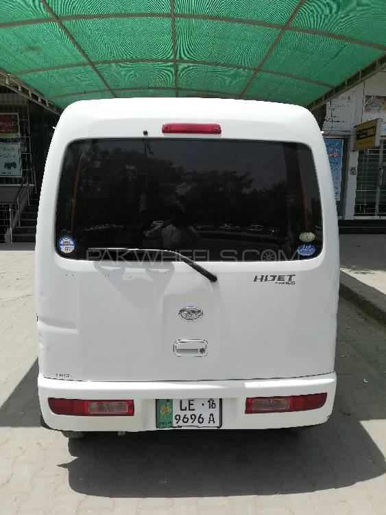 Daihatsu Hijet 2012 for Sale in Chichawatni Image-1