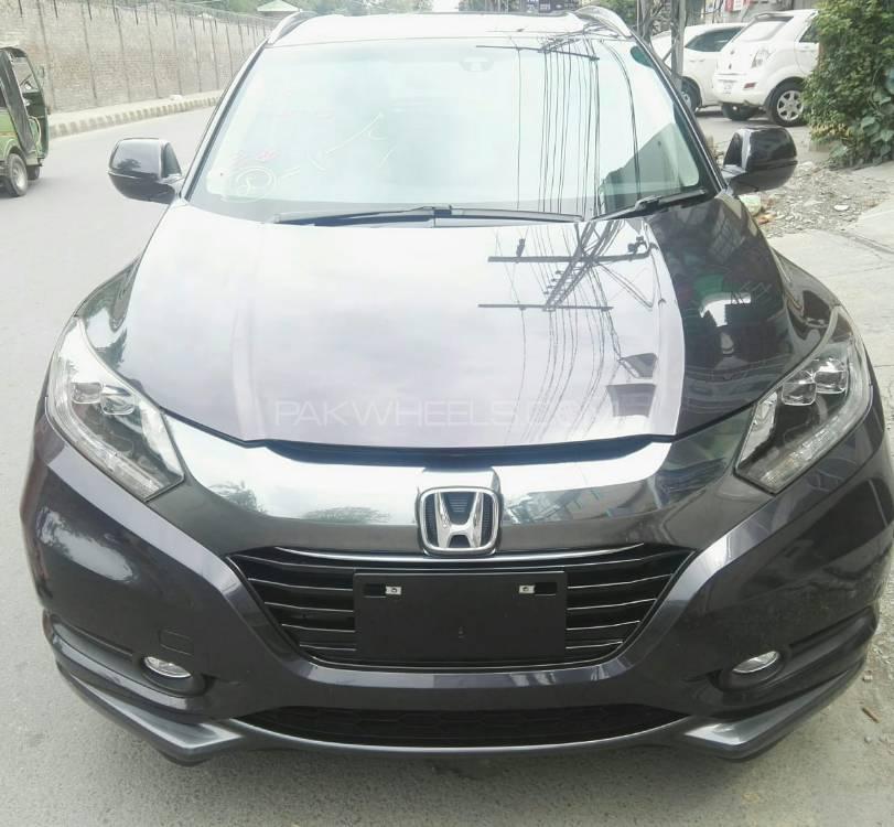Honda Vezel 2013 for Sale in Lahore Honda Vezel 2013 for Sale in Lahore Image-2