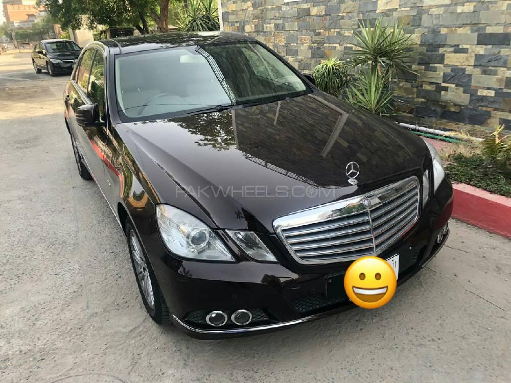 Mercedes Benz E Class 2011 for Sale in Faisalabad Image-1