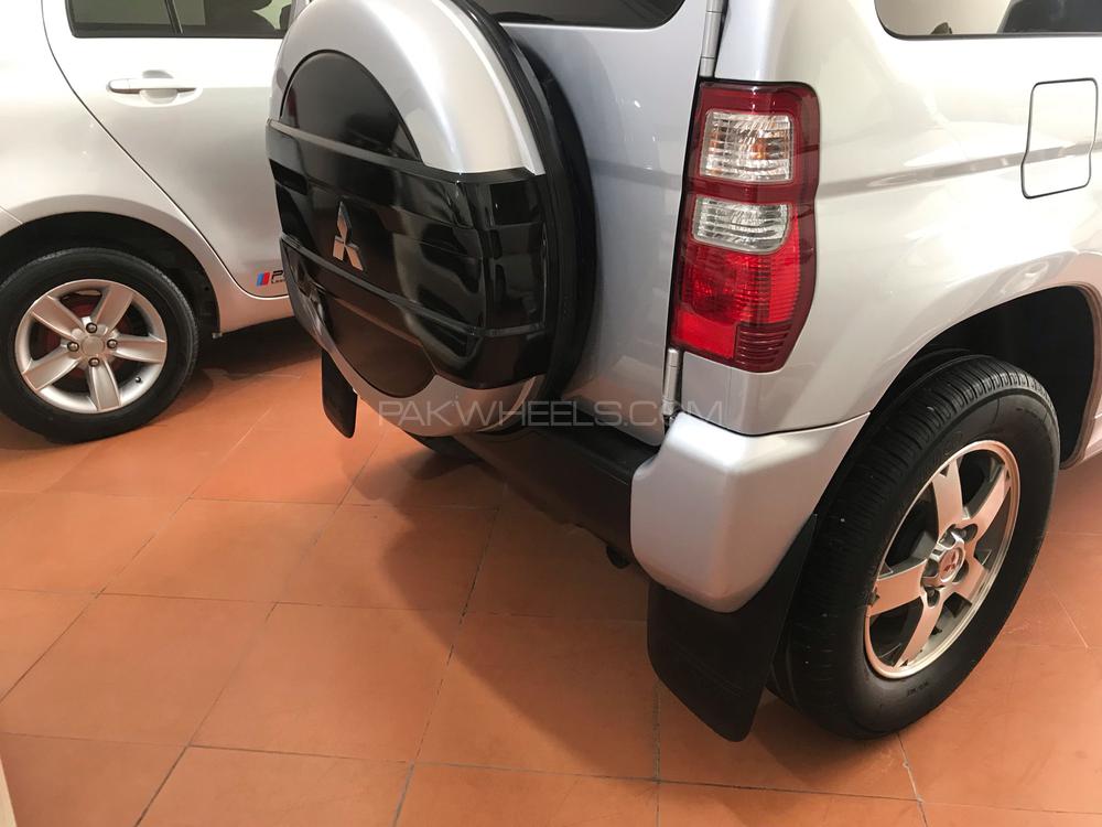Mitsubishi Pajero Mini 2013 for Sale in Multan Mitsubishi Pajero Mini 2013 for Sale in Multan Image-6
