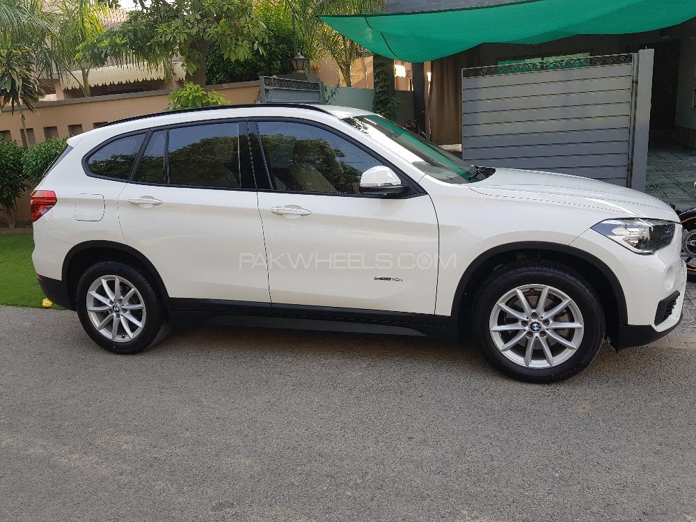 BMW X1 2017 for Sale in Lahore BMW X1 2017 for Sale in Lahore Image-2