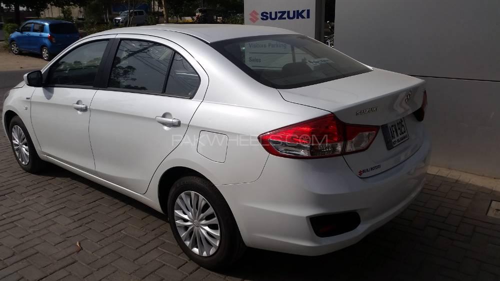 Suzuki Ciaz 2017 for Sale in Faisalabad Suzuki Ciaz 2017 for Sale in Faisalabad Image-5
