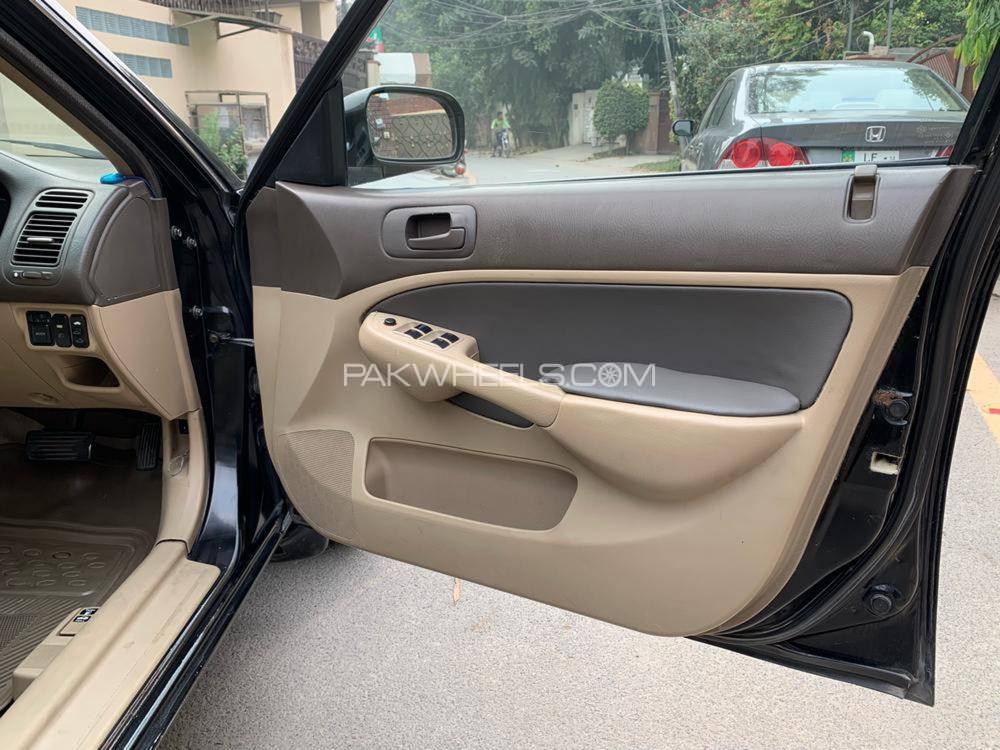 Honda Civic 2005 for Sale in Lahore Honda Civic 2005 for Sale in Lahore Image-10