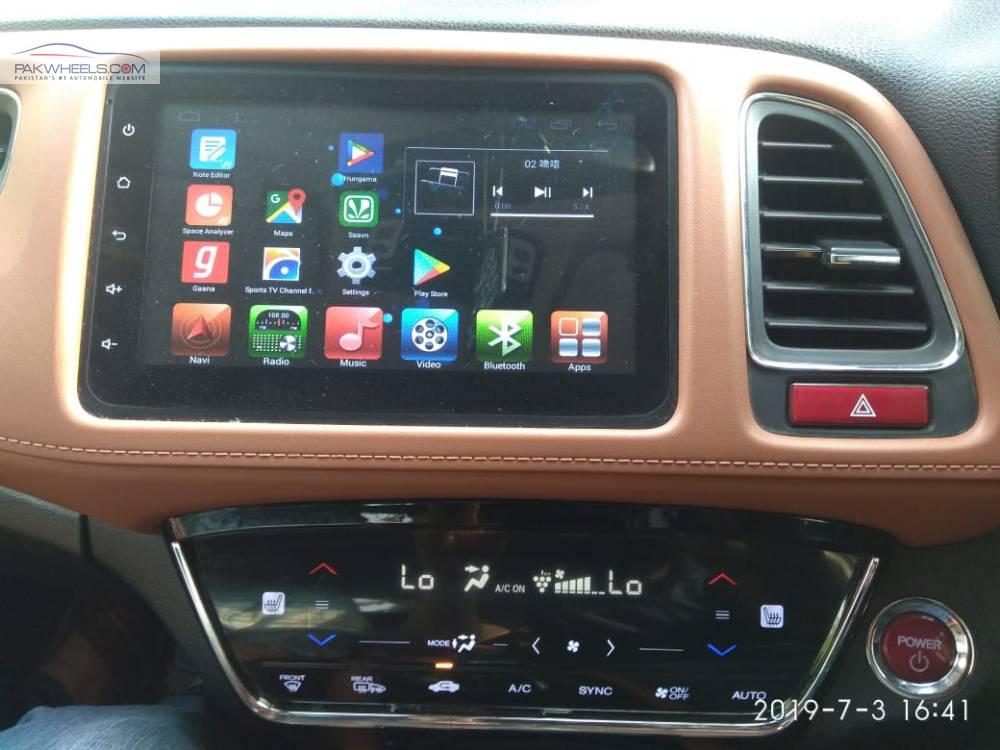 Honda Vezel 2015 for Sale in Lahore Honda Vezel 2015 for Sale in Lahore Image-8