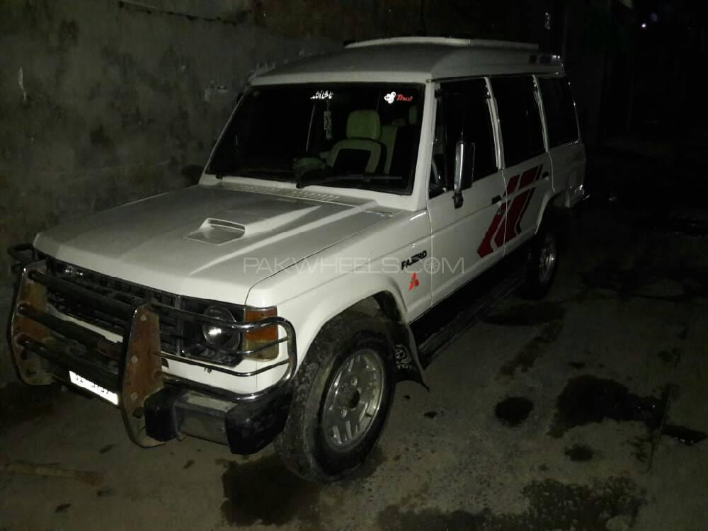 Mitsubishi Pajero 1991 for Sale in Lahore Mitsubishi Pajero 1991 for Sale in Lahore Image-4