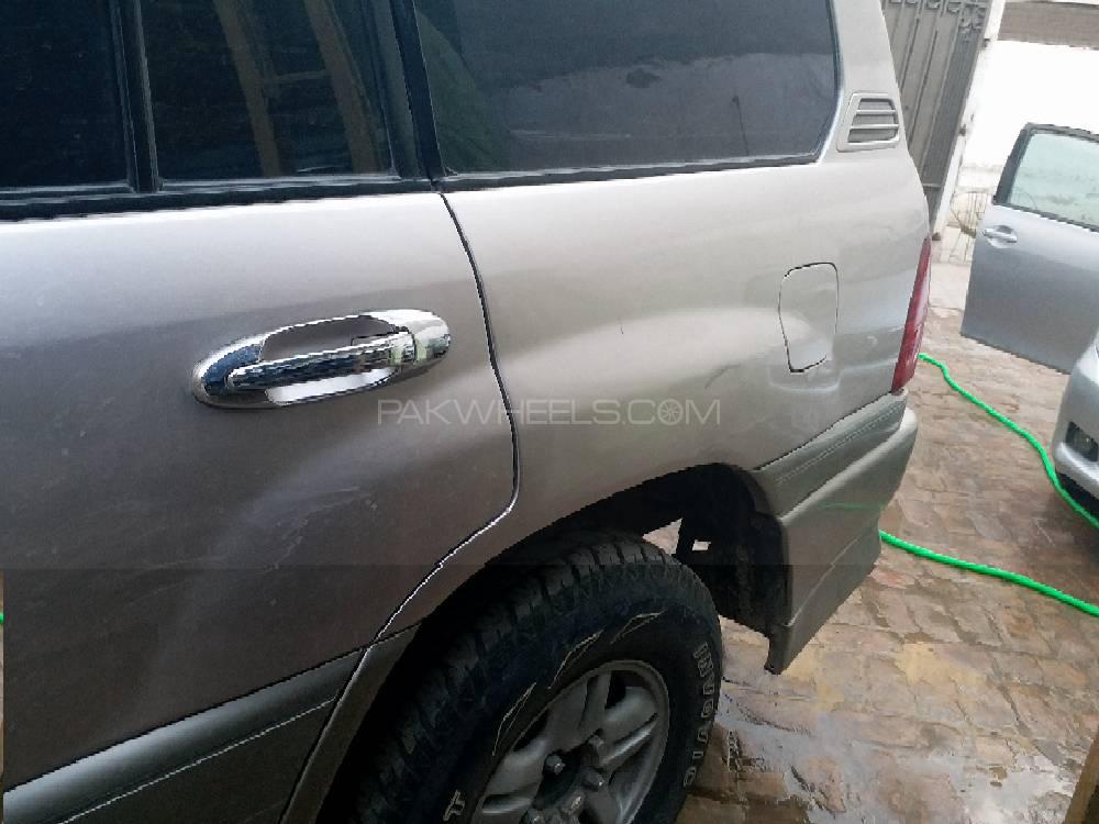 Toyota Land Cruiser 2000 for Sale in Peshawar Toyota Land Cruiser 2000 for Sale in Peshawar Image-13