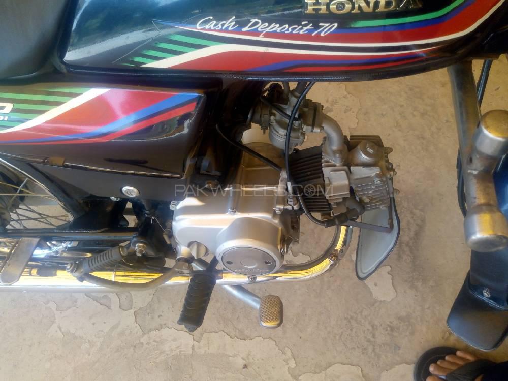 Honda CD 70 2017 for Sale Honda CD 70 2017 for Sale Image-4