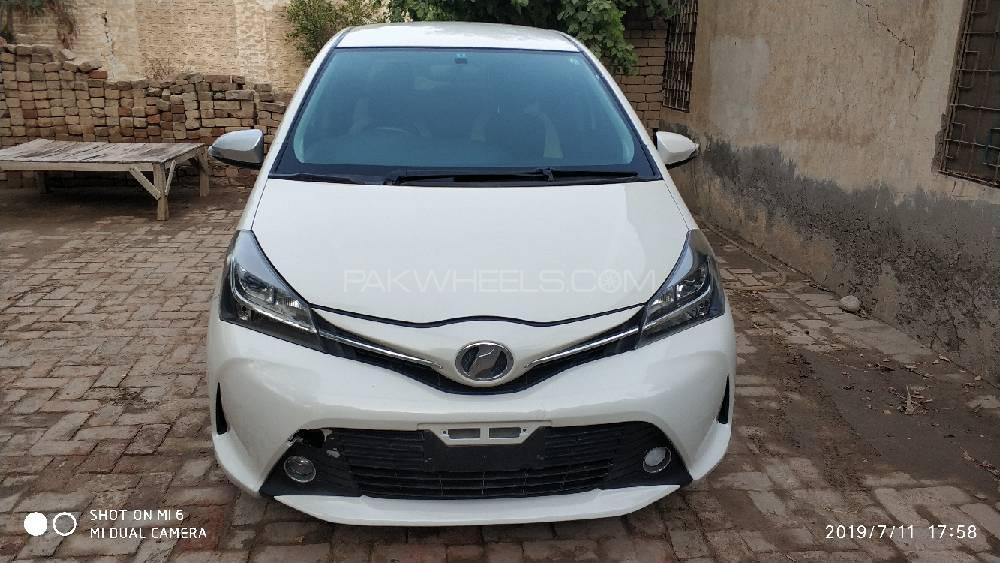 Toyota Vitz 2014 for Sale in D.G.Khan Image-1