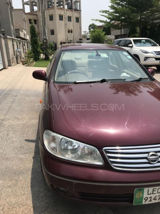 Nissan Sunny 2010 for Sale in Lahore Image-1