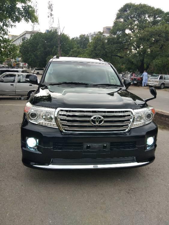 Toyota Land Cruiser 2013 for Sale in Islamabad Toyota Land Cruiser 2013 for Sale in Islamabad Image-3