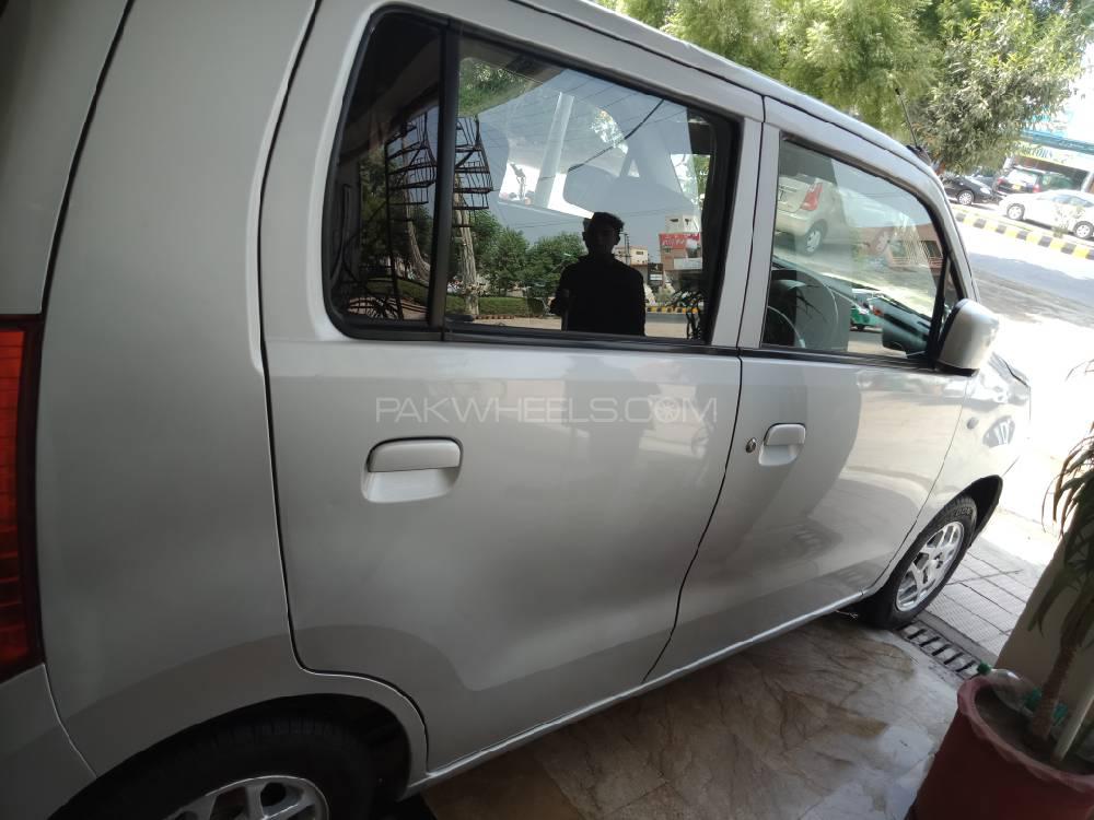 Suzuki Wagon R 2018 for Sale in Bahawalpur Suzuki Wagon R 2018 for Sale in Bahawalpur Image-3