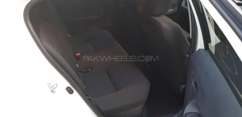Toyota Aqua 2015 for Sale in Islamabad Toyota Aqua 2015 for Sale in Islamabad Image-11