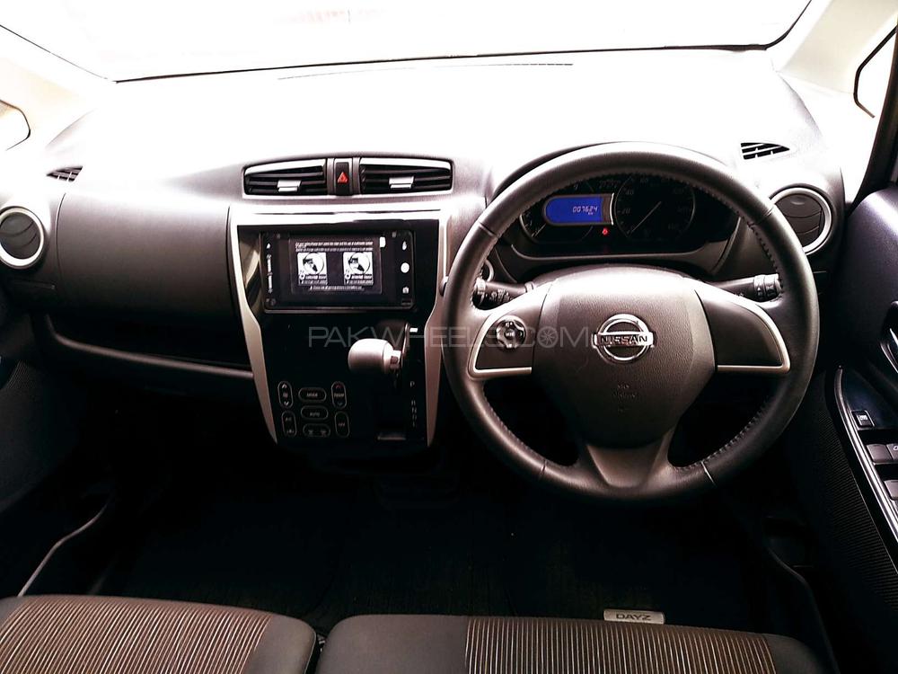 Nissan Dayz Highway Star 2017 for Sale in Rawalpindi Nissan Dayz Highway Star 2017 for Sale in Rawalpindi Image-13