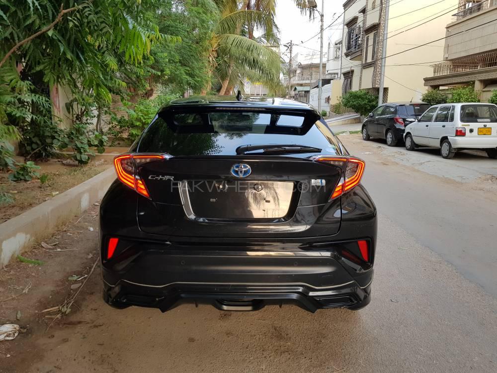 Toyota C-HR 2016 for Sale in Karachi Toyota C-HR 2016 for Sale in Karachi Image-7