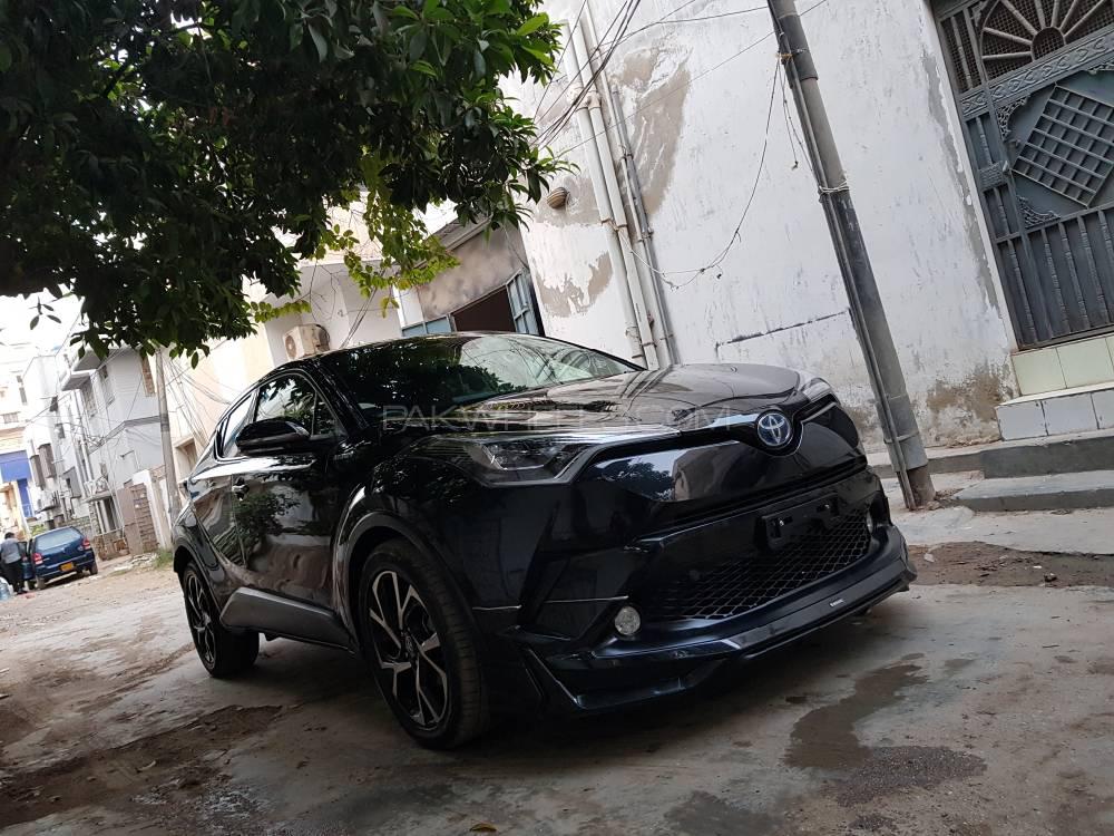 Toyota C-HR 2016 for Sale in Karachi Toyota C-HR 2016 for Sale in Karachi Image-15