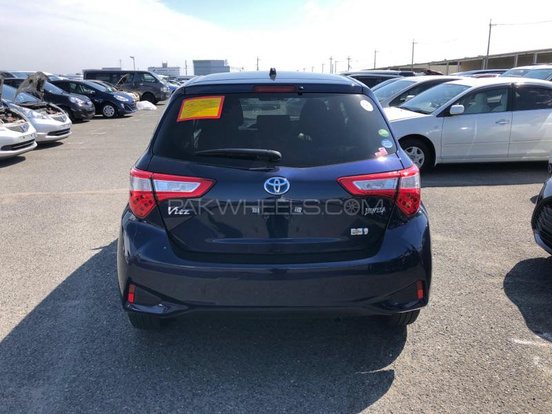 Toyota Vitz 2017 for Sale in Lahore Toyota Vitz 2017 for Sale in Lahore Image-4