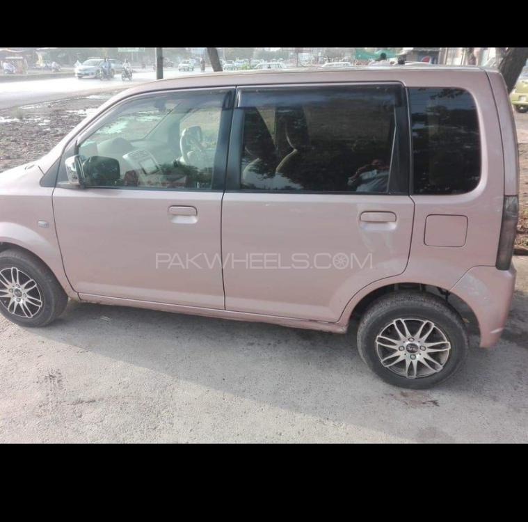Mitsubishi Ek Wagon 2012 for Sale in Gujranwala Image-1