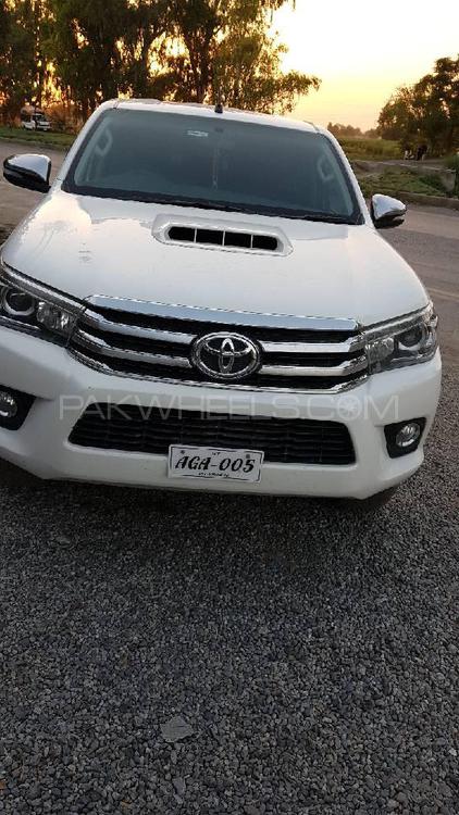 Toyota Hilux 2017 for Sale in Attock Image-1
