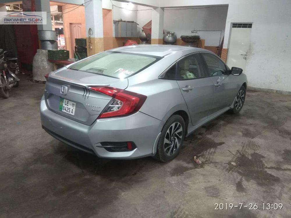 Honda Civic 2017 for Sale in Lahore Honda Civic 2017 for Sale in Lahore Image-4