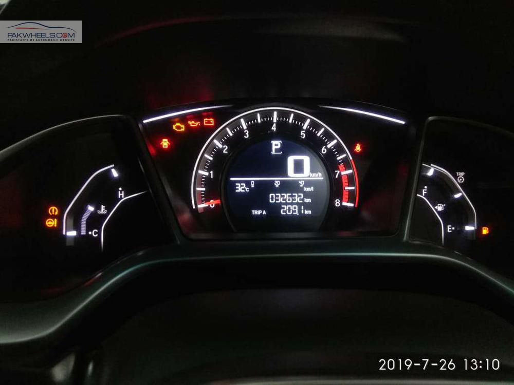 Honda Civic 2017 for Sale in Lahore Honda Civic 2017 for Sale in Lahore Image-11