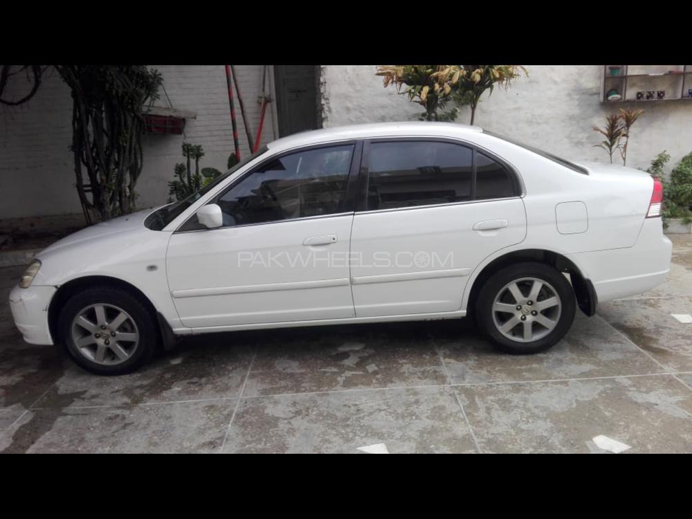 Honda Civic 2004 for Sale in Chakwal Honda Civic 2004 for Sale in Chakwal Image-4