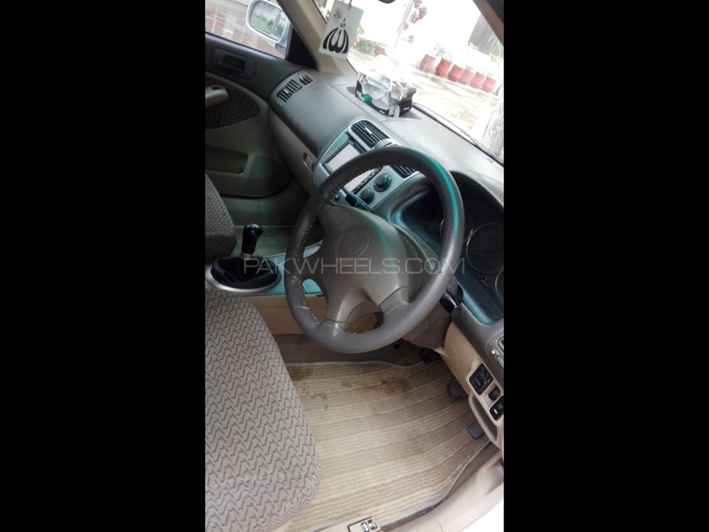 Honda Civic 2004 for Sale in Chakwal Honda Civic 2004 for Sale in Chakwal Image-5